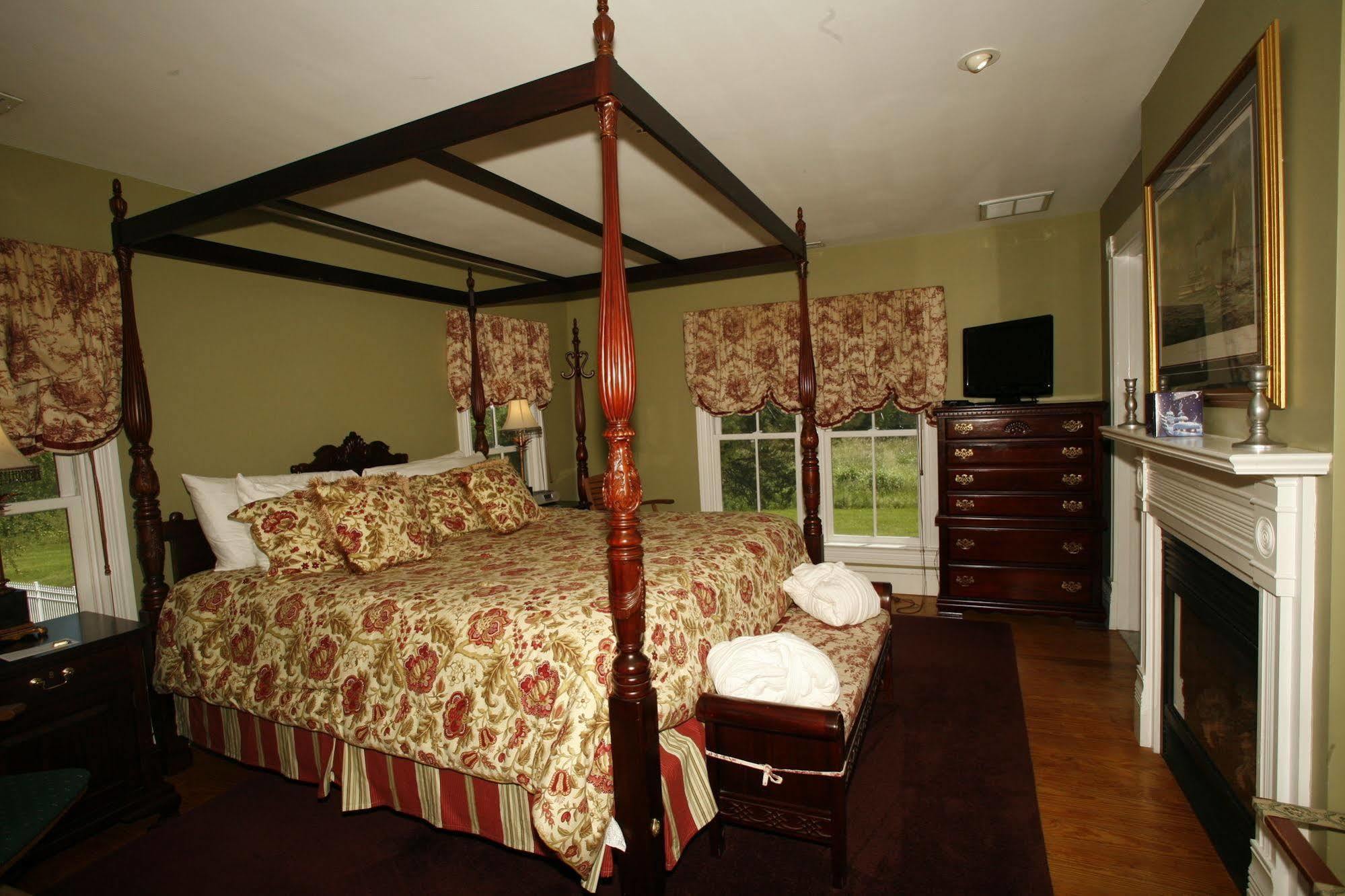 George Brooks House