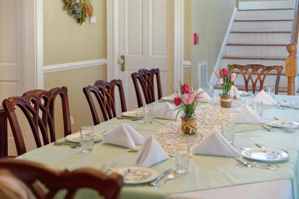 Bed & Breakfast George Brooks House